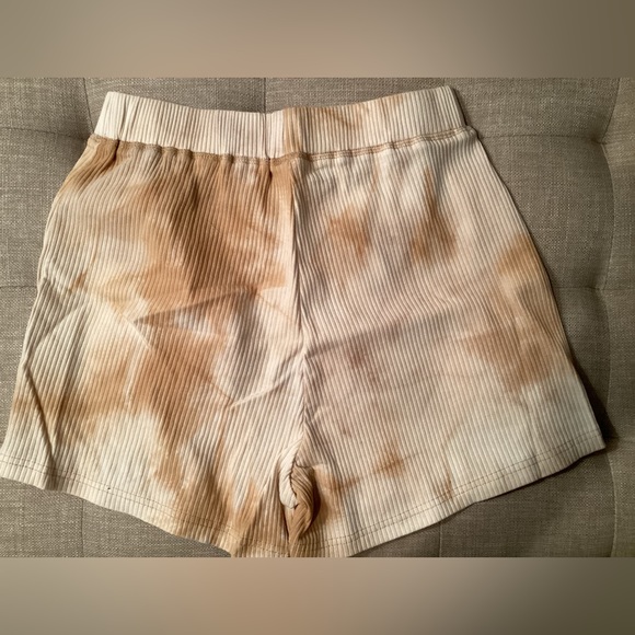 Matching hoodie & short set - Picture 4 of 6